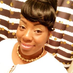 Meet your Posher, Sierra